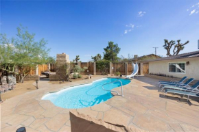 Roadrunner Inn - Pool, Hot Tub, BBQ and Fire Pit! home